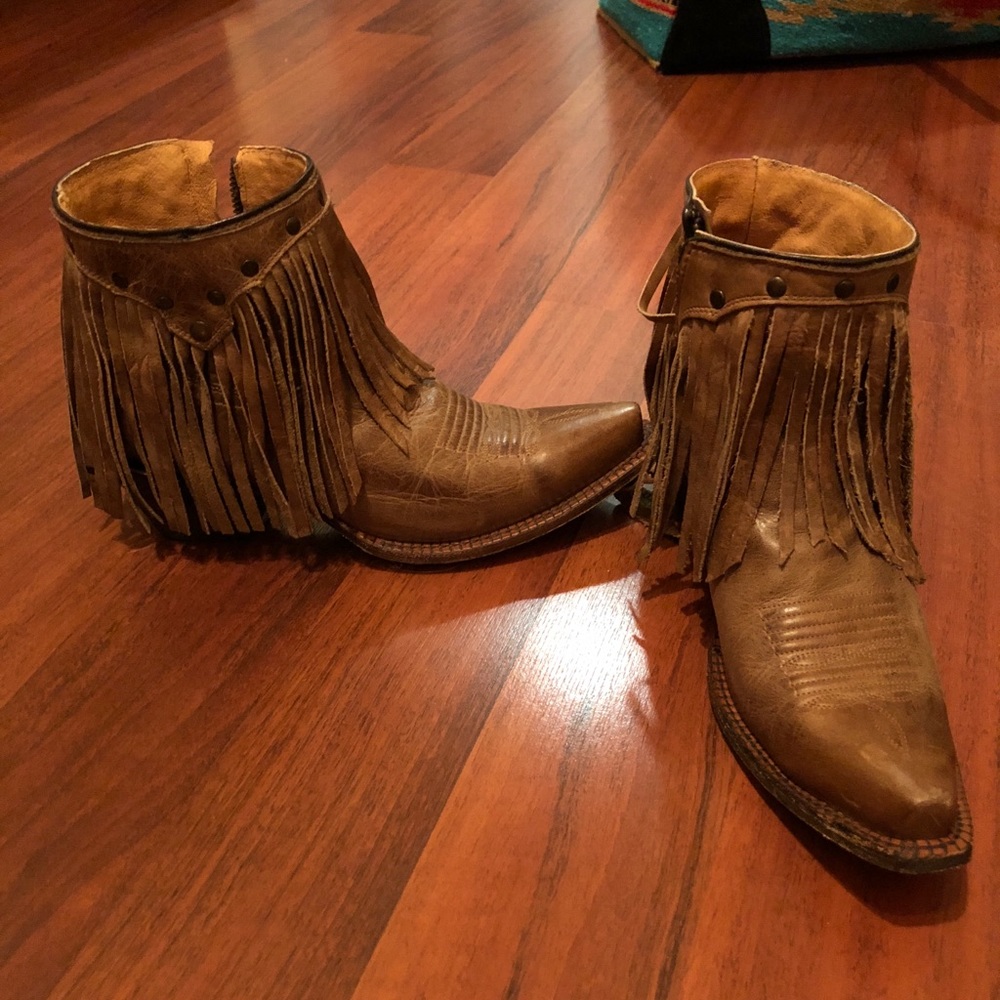 Corral booties